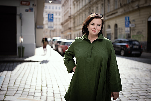 Zapomínáme. Naše minulost není jen o másle za dvacku, varuje Klára Formanová