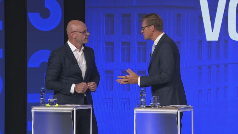 Okamura kulomet, ostré hádky, křik i sblížení Kupky s Plagou aneb To nejlepší ze speciálu