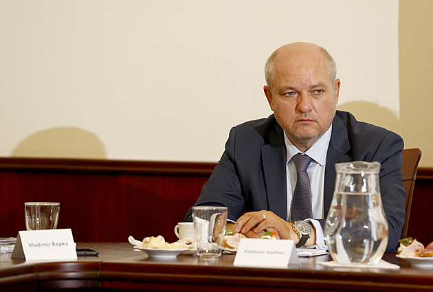 Kamarádi z Brna Blažek a Daňhel. Kdo je onen klíčový muž bitcoinové kauzy