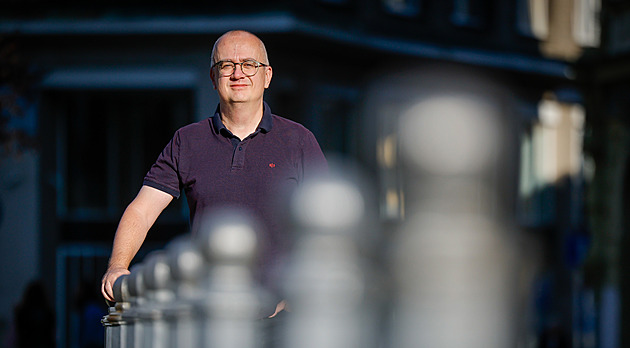 Politika by neměla být odtržena od každodenní reality občanů, říká lídr Pirátů