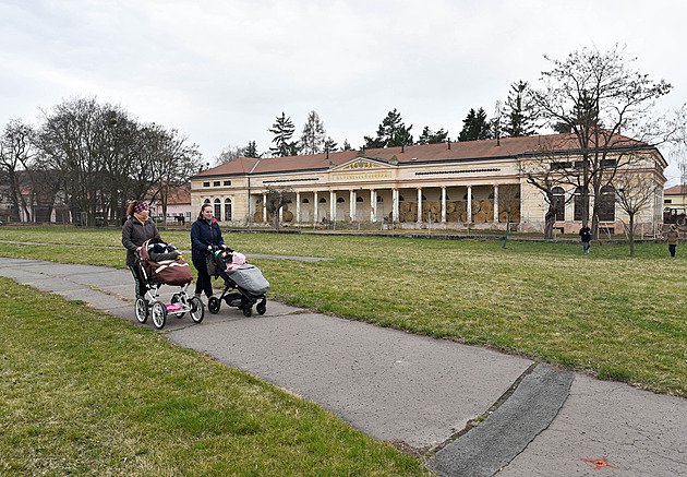 Kroměříž chystá opravu zchátralého volnočasového areálu Pionýrská louka