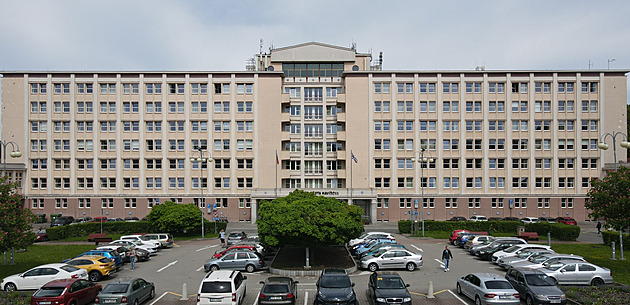 Machinace za 72 milionů a úplatkářství. V havířovské bytové kauze padla obžaloba