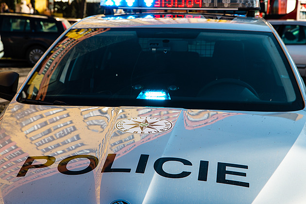 Po osmnáctiletém mladíkovi pátrali policisté i hasiči. Našli ho bez známek života