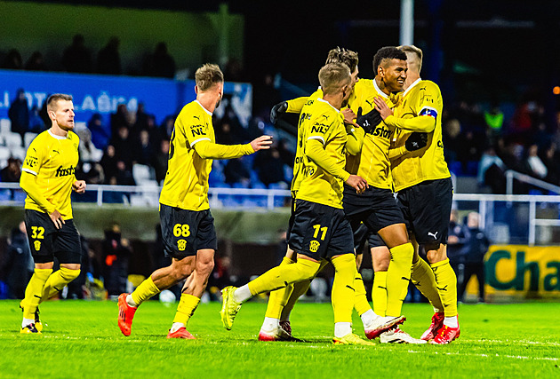 Jméno po legendě, stejný agent jako eso Realu. Ve Zbrojovce září mladý Kaká