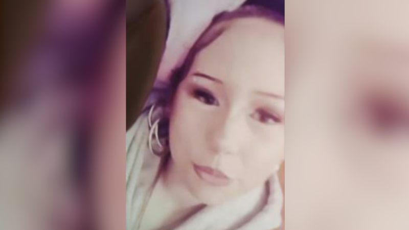 Dítě v ohrožení: 16letá dívka z Prahy se šla projít a už se nevrátila. Policie prosí o pomoc