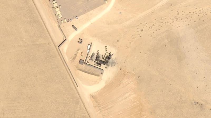 Satelitní snímky odhalují zkázu po íránském útoku. Z klíčové zbraně USA zřejmě zbyly trosky