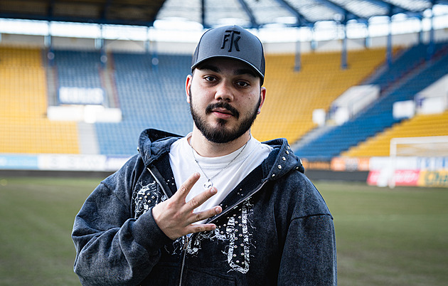 Další spojení fotbalových Teplic a rapu. Při hitu se Spartou vystoupí VlaďkySyn