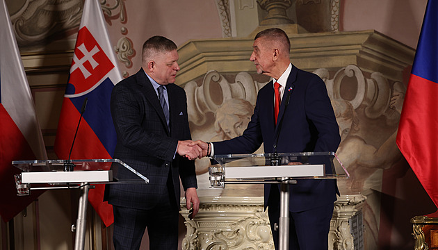 DOKUMENT: Memorandum o prohloubené spolupráci mezi vládou ČR a vládou SR