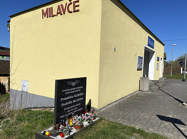 Srážka vlaků na Domažlicku má dohru, bratr zemřelého strojvedoucího žaluje dráhy