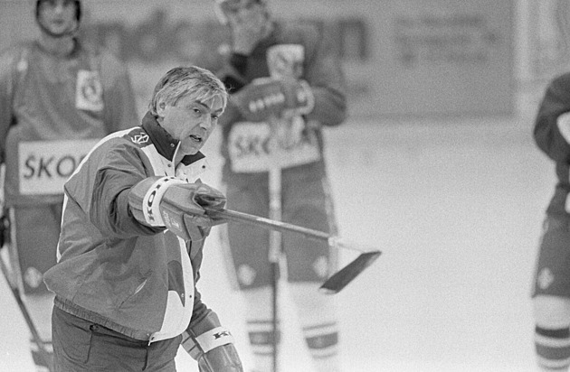 Od Hlinky až po Rulíka. Připomeňte si, jak si vedli předešlí trenéři českých hokejistů