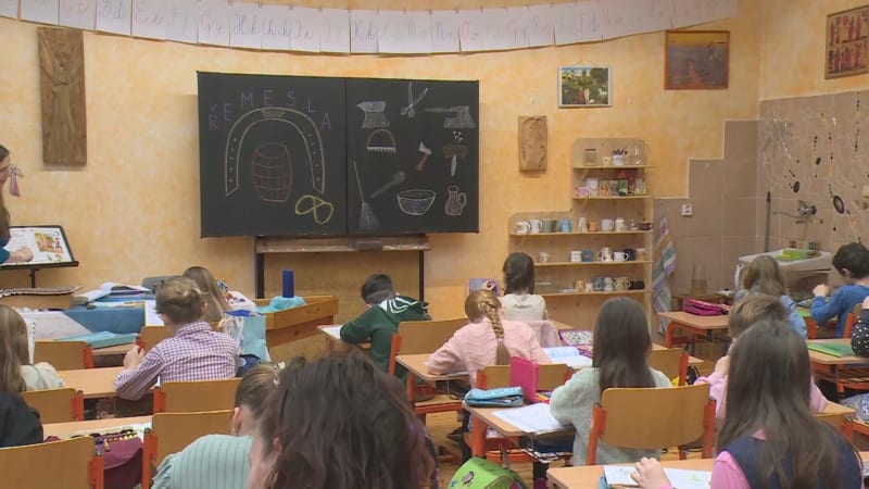 Kontroverzní testování na ZŠ končí. Plaga ho stopl kvůli technickým potížím i komunikaci