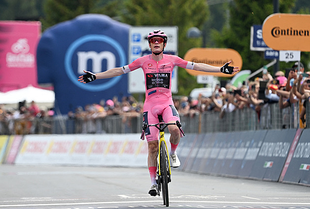 Horské finále i celé Giro patří Vingegaardovi, Hirt si na závěr polepšil