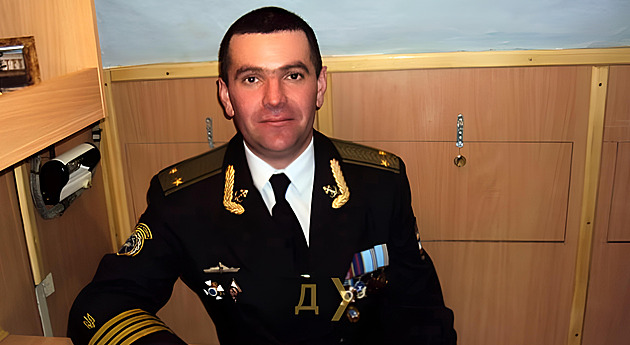 Velel jediné ukrajinské ponorce, zběhl k Rusům. Na Krymu ho roztrhala bomba