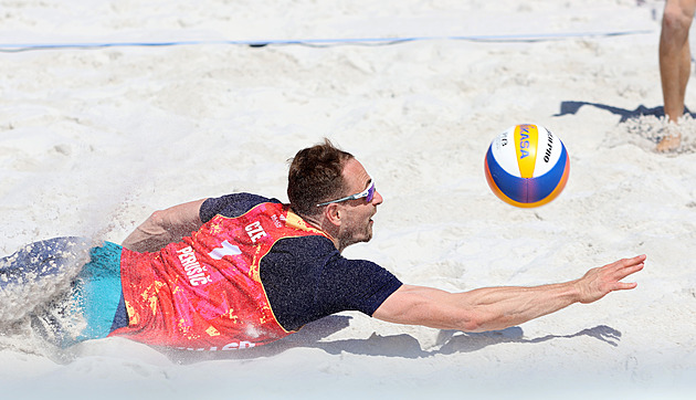 Moravskoslezský kraj řeší záhadu. Jeho beachvolejbalisté mezi elitou stále chybí