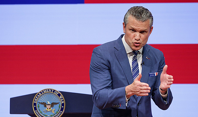 Čínské Konfuciovy instituty ohrožují bezpečnost USA, řekl šéf Pentagonu